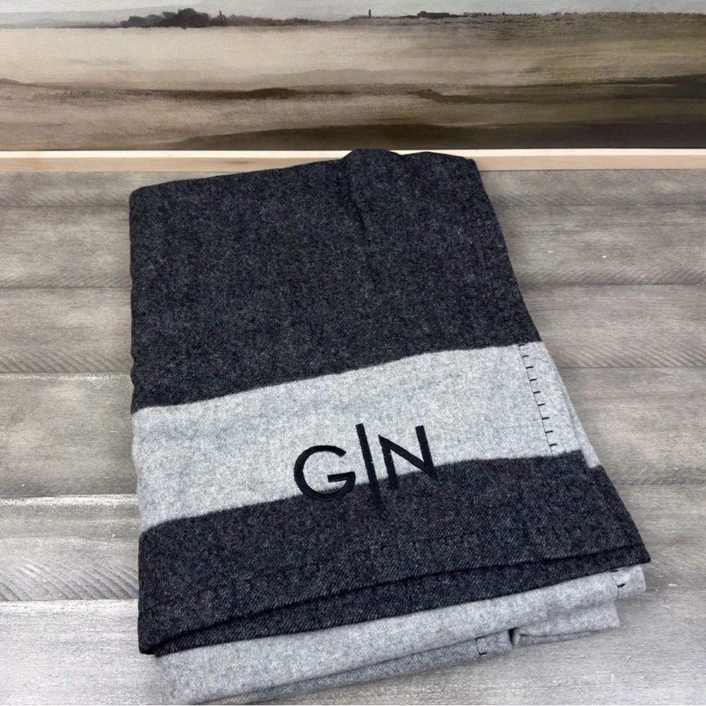 Williams Sonoma Lambswool Throw Blanket Gray Tan Multi 50x70" Monogrammed NWOT